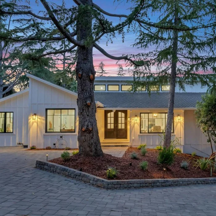 Luxury Interior Design firm showcasing its expertise in elegant exterior design for a Bay Area home